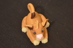 Cupcake-Simba-dessus